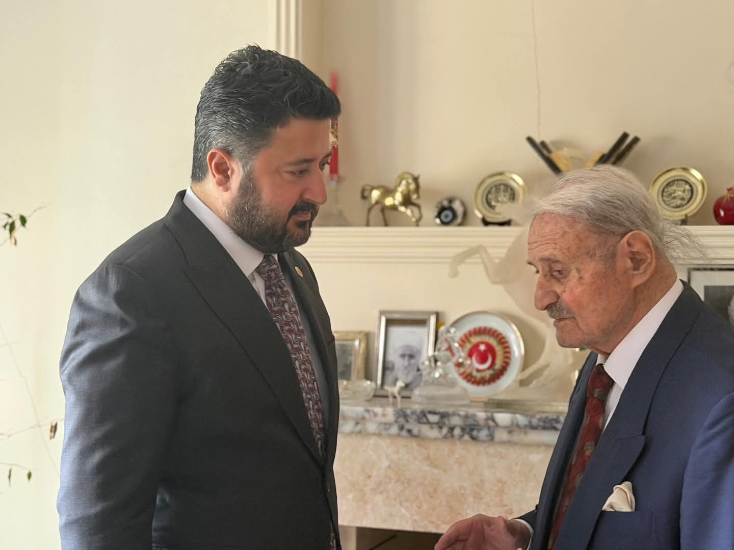 F B I M G 1764076180663