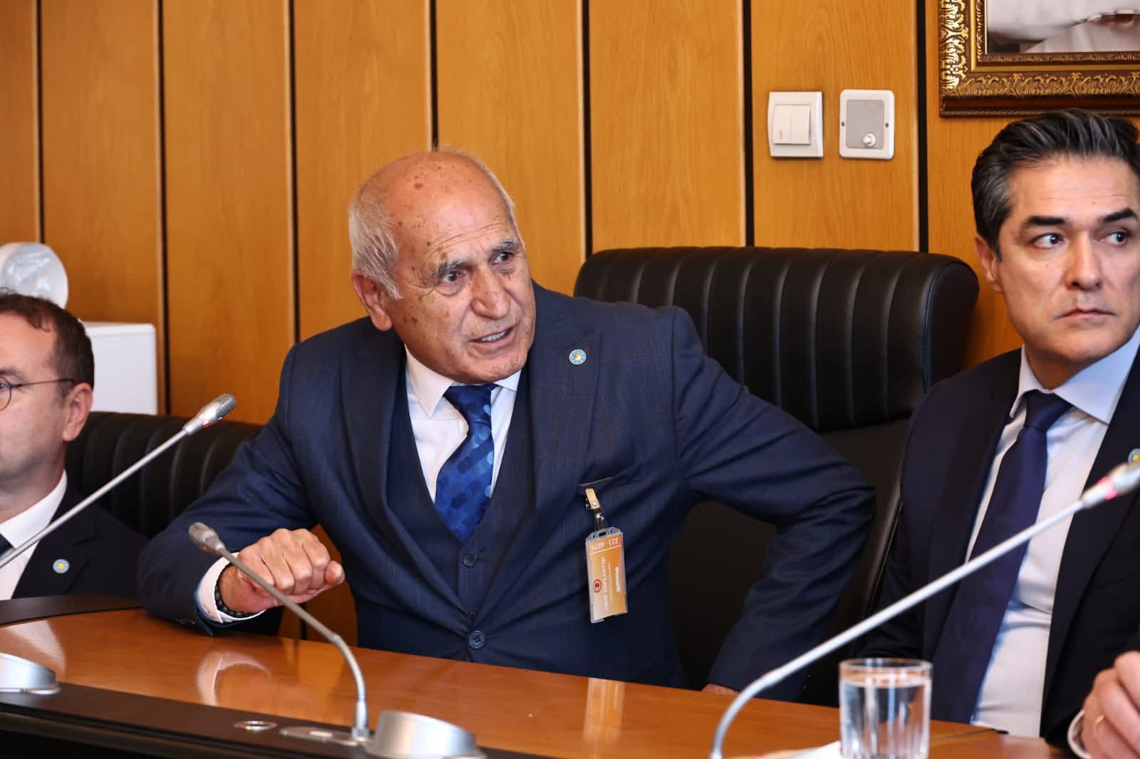 F B I M G 1764227204054