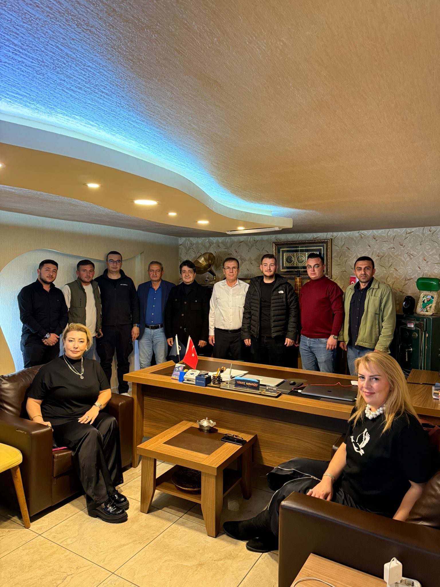 I M G 20251101 W A0022