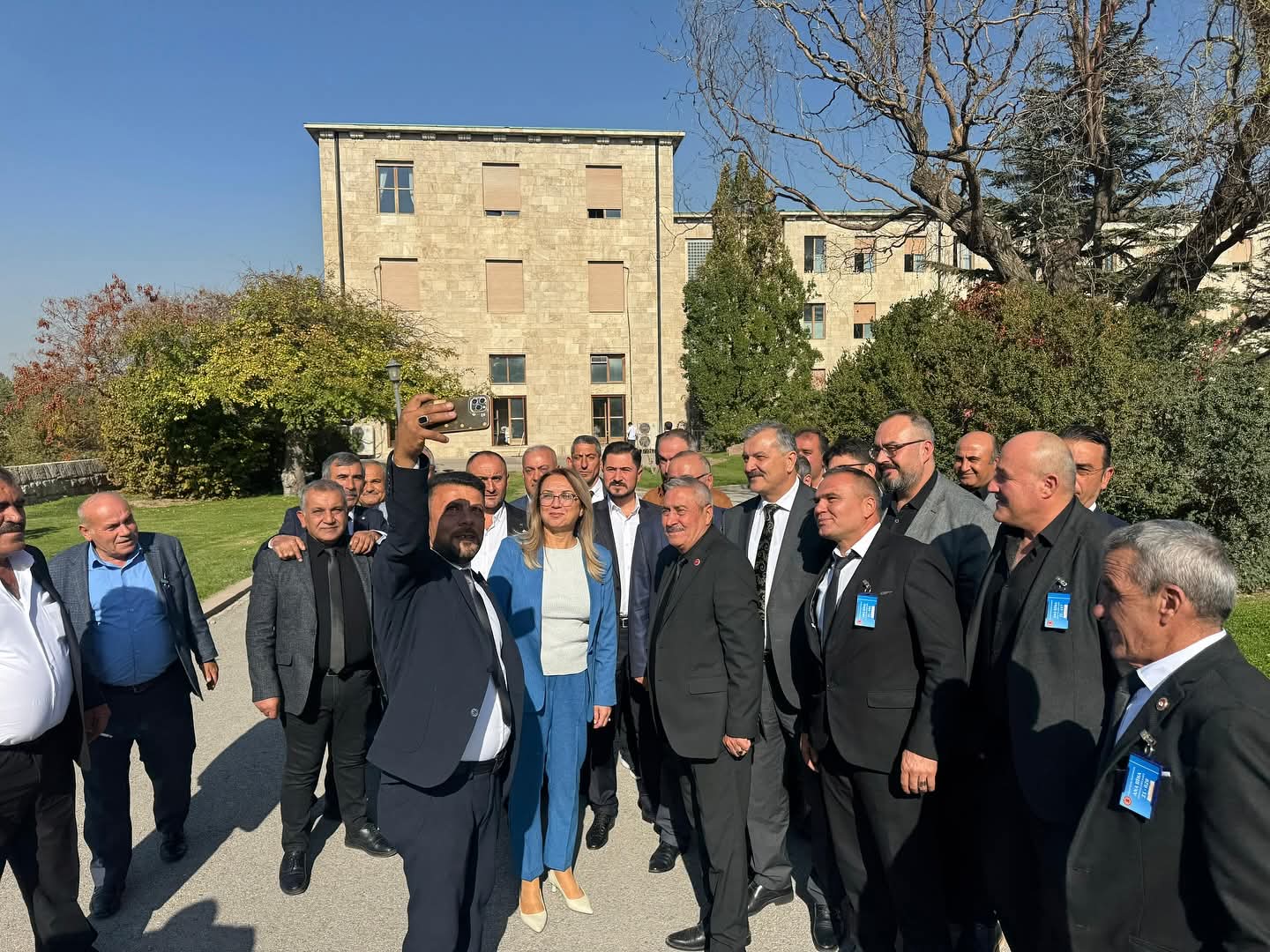 I M G 20251105 W A0010