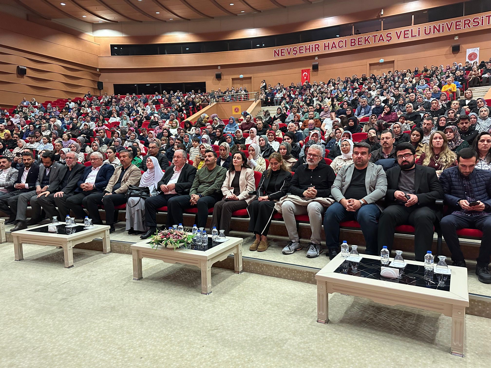 I M G 20251106 W A0011