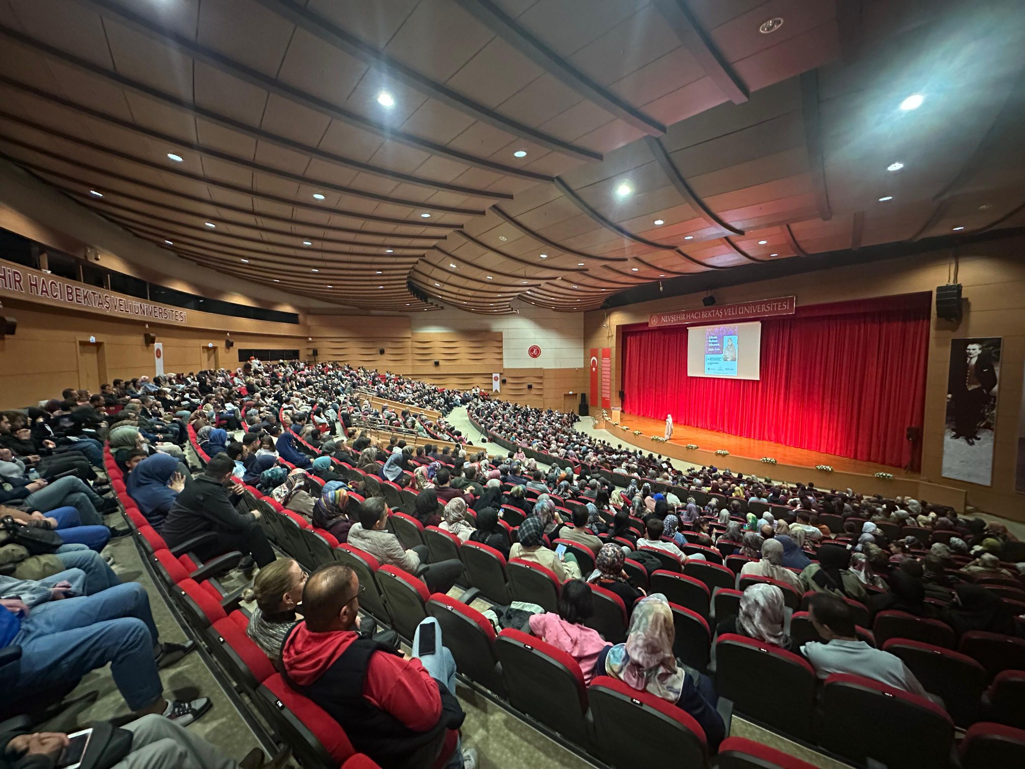 I M G 20251106 W A0015