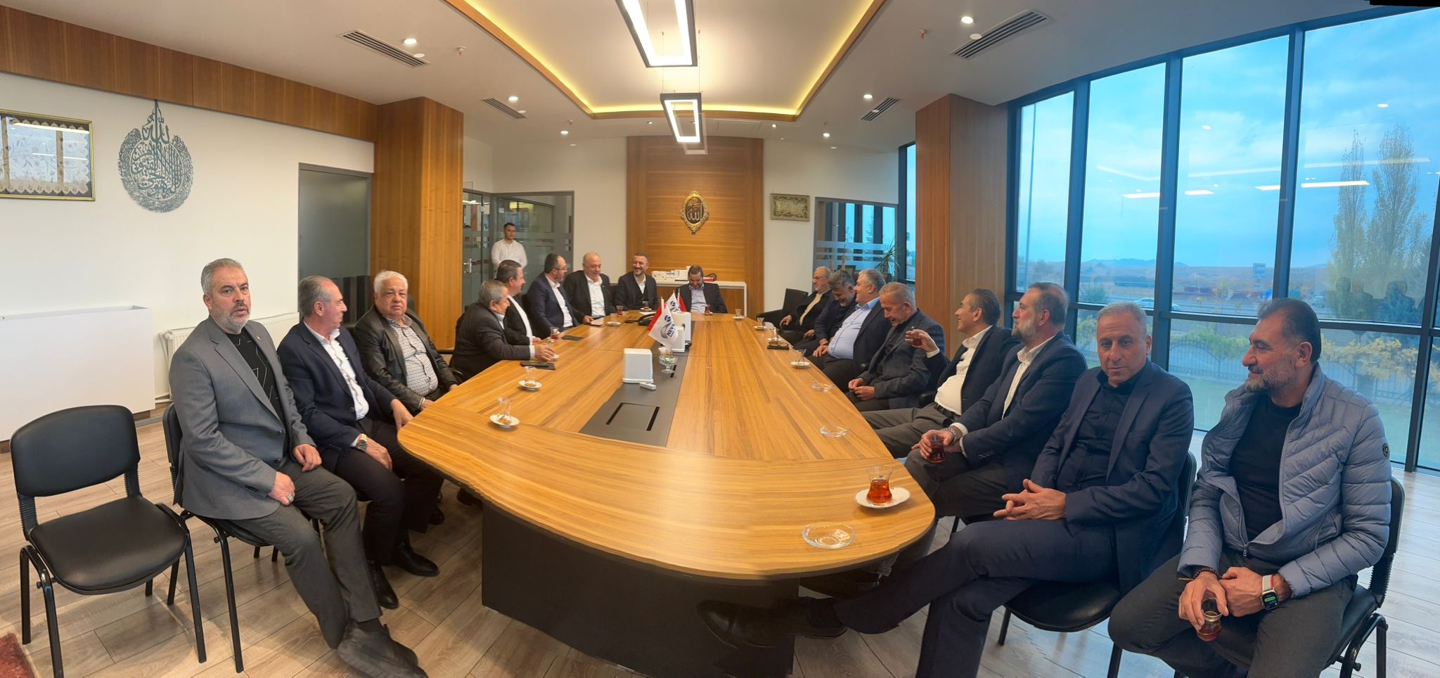 I M G 20251113 W A0041