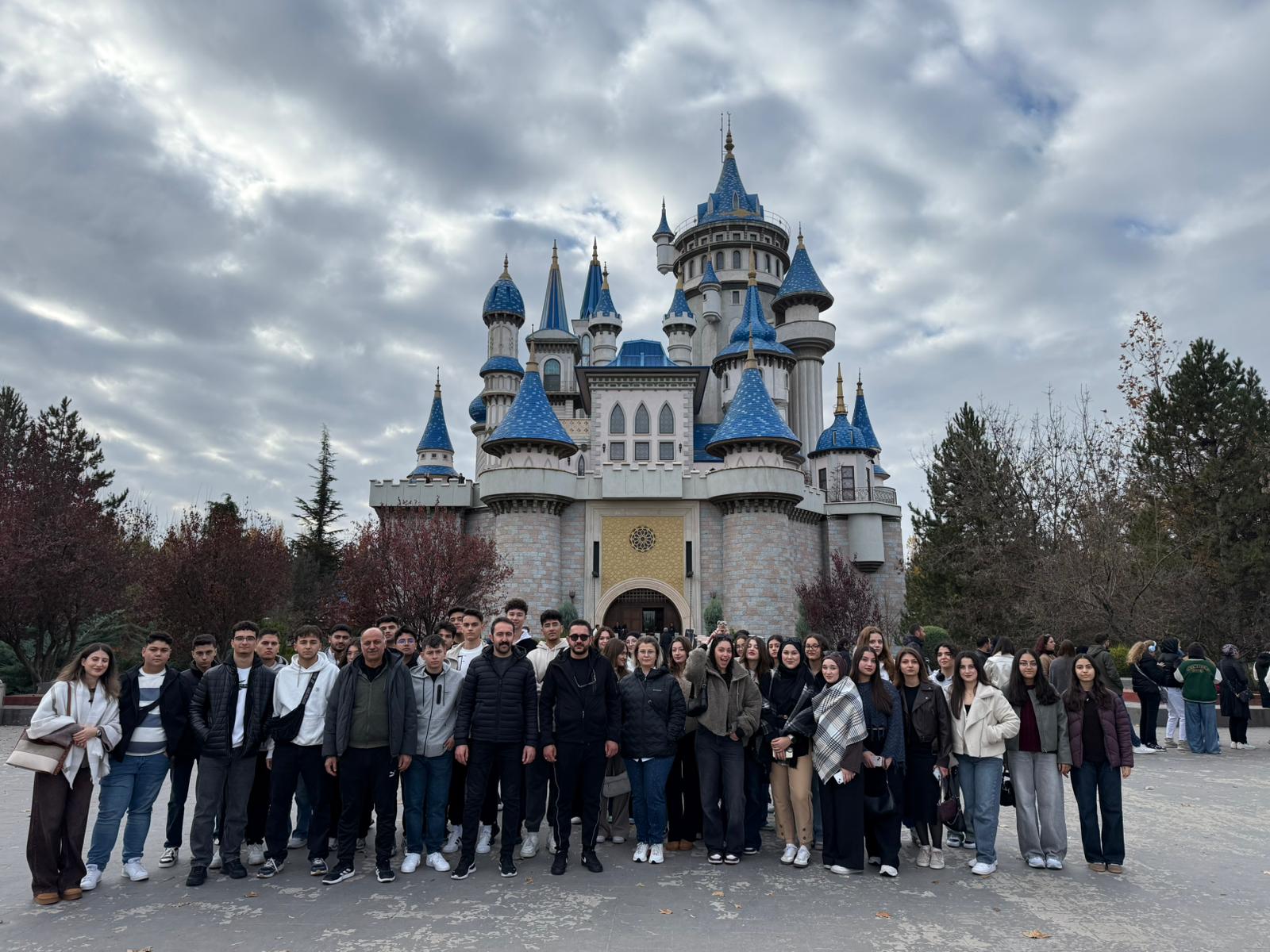 I M G 20251114 W A0003