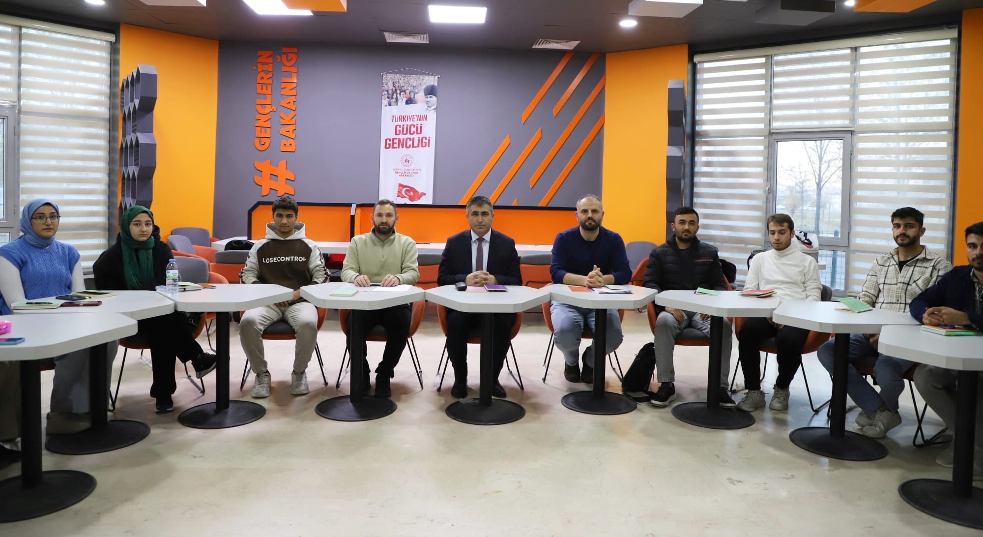 I M G 20251121 W A0003