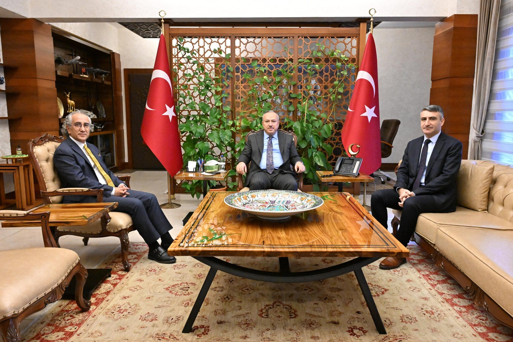 I M G 20251126 W A0010