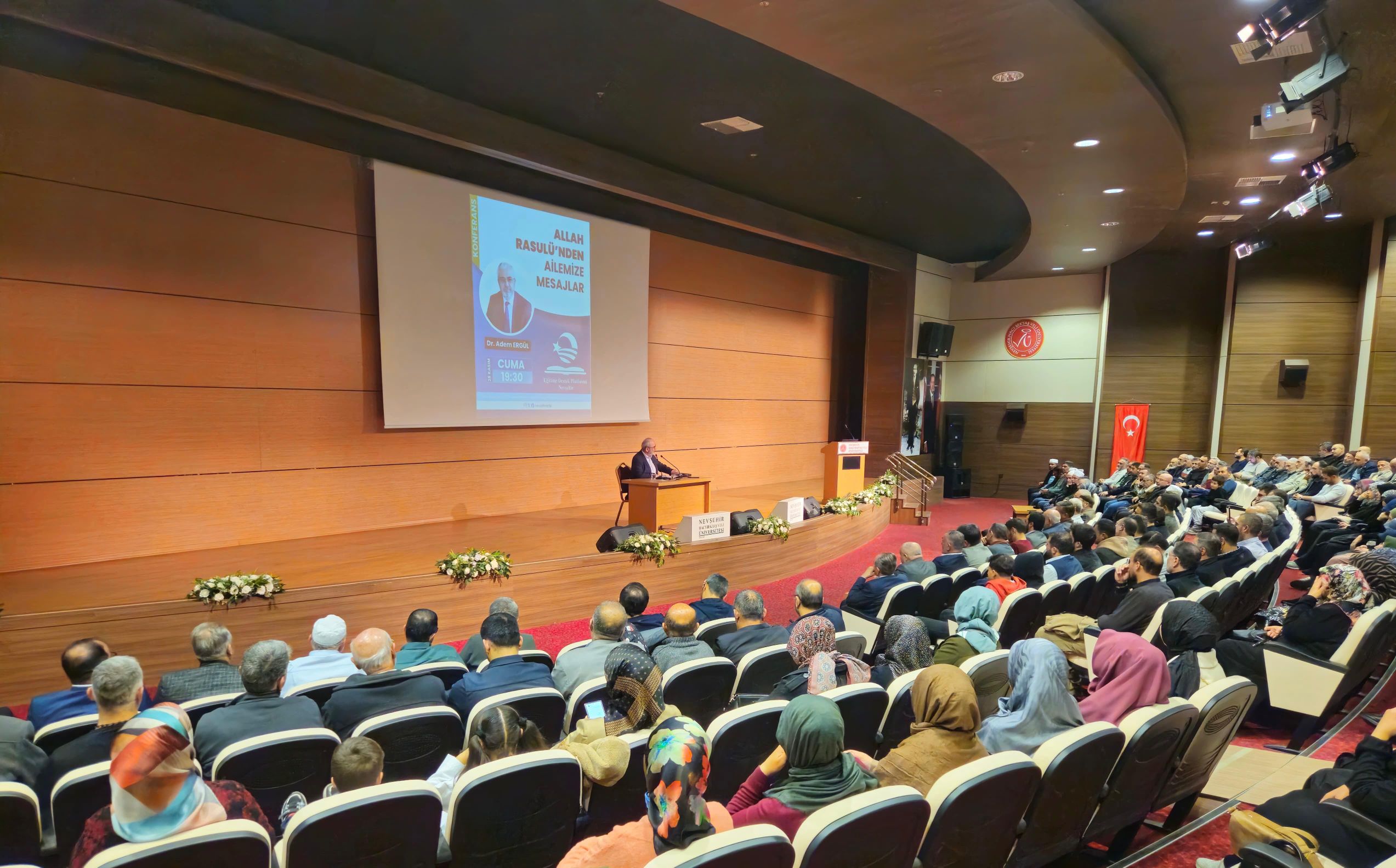 I M G 20251128 W A0020-1