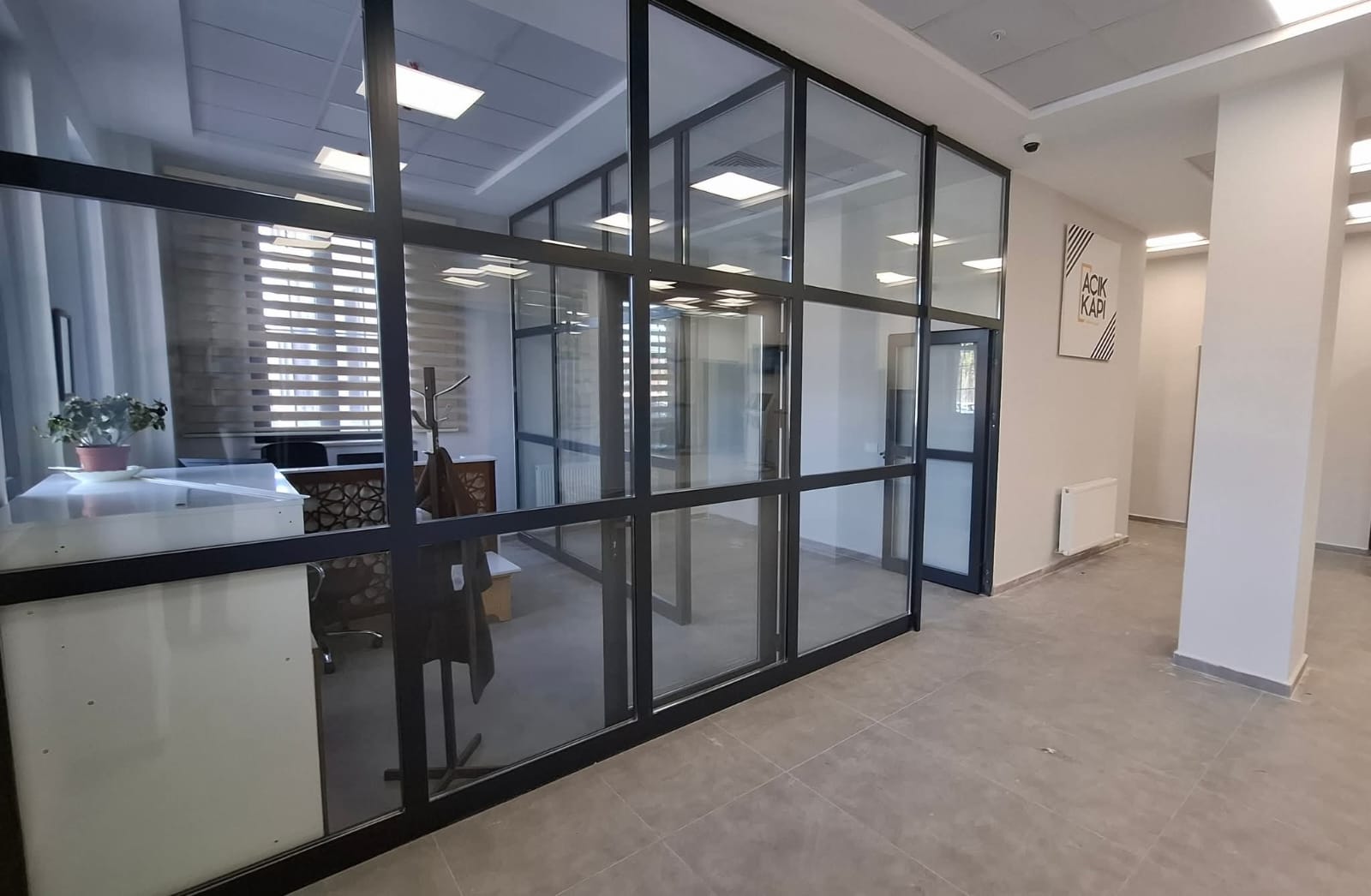 I M G 20251128 W A0022