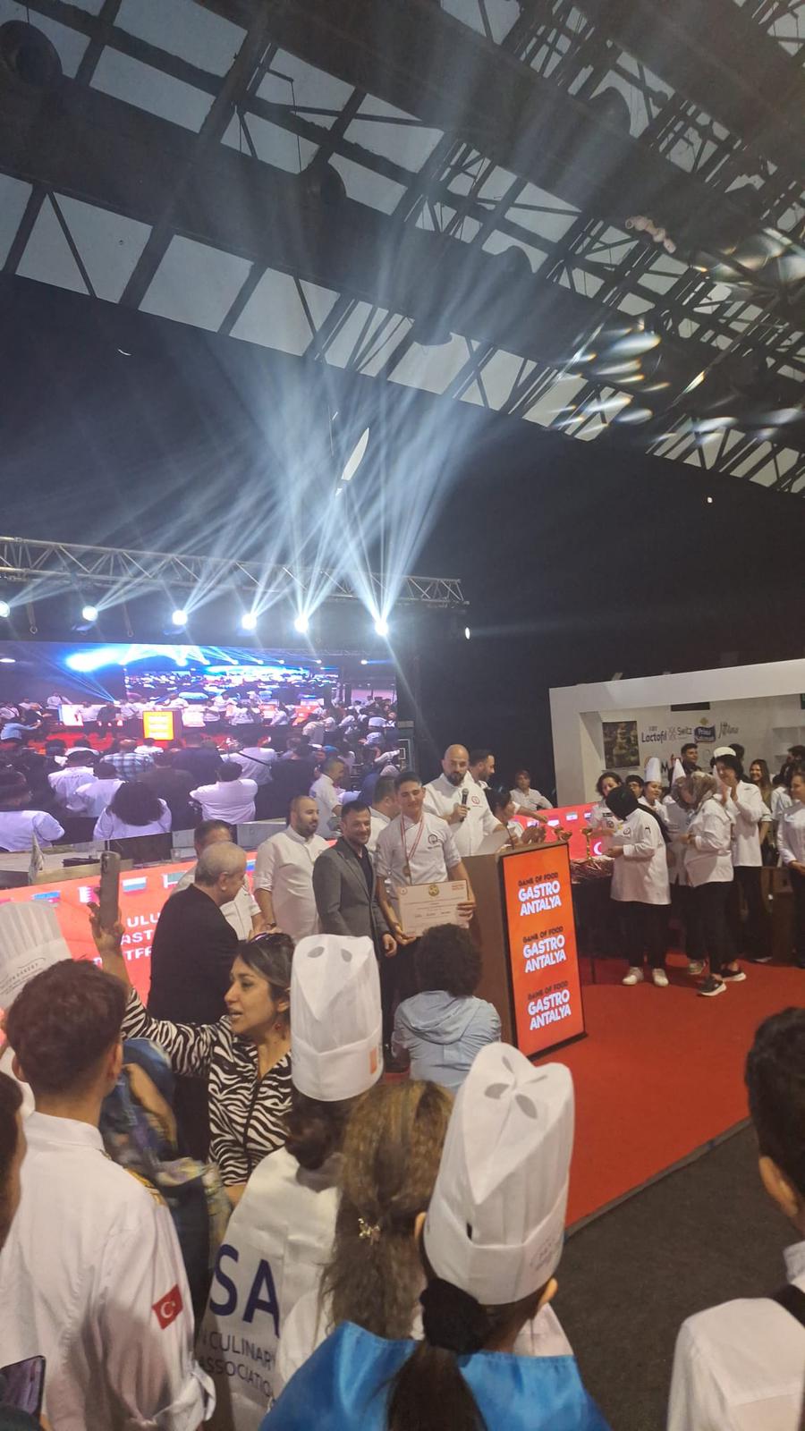 Whatsapp Image 2025 11 23 At 21.26.27 (1)