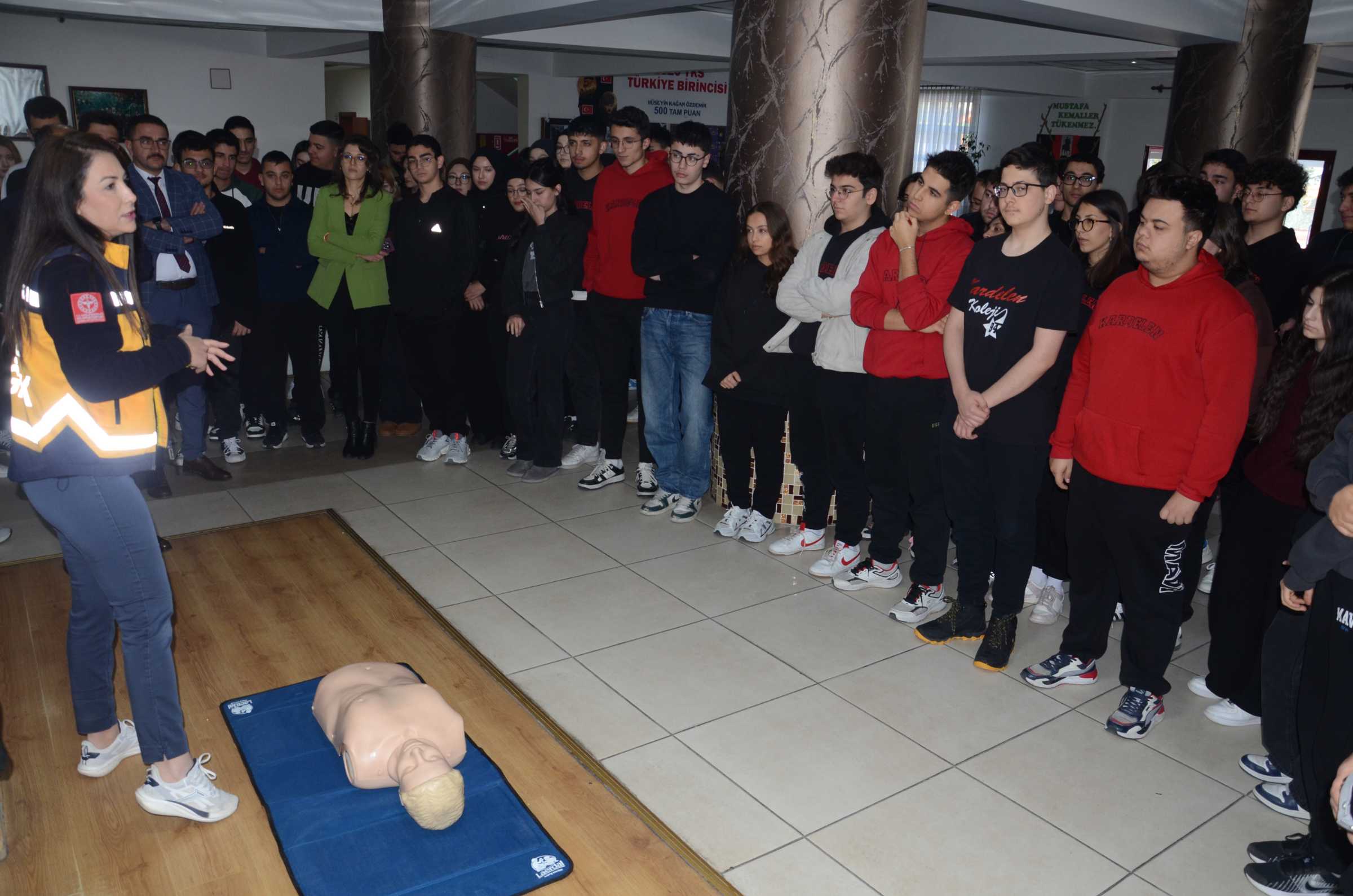 D S C 2599@ 1468744018