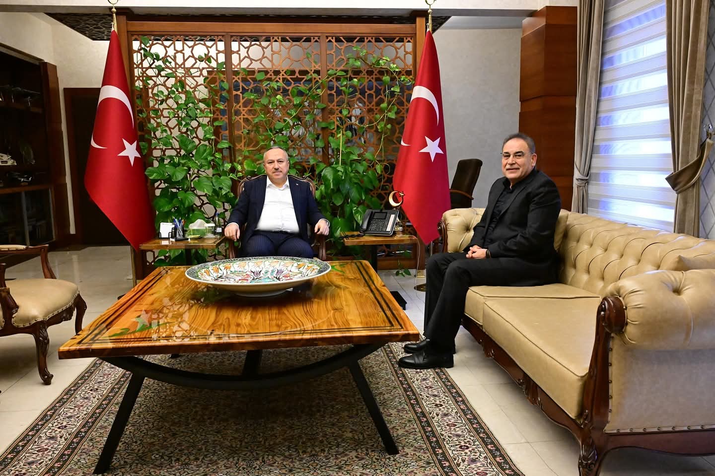 F B I M G 1765199347463