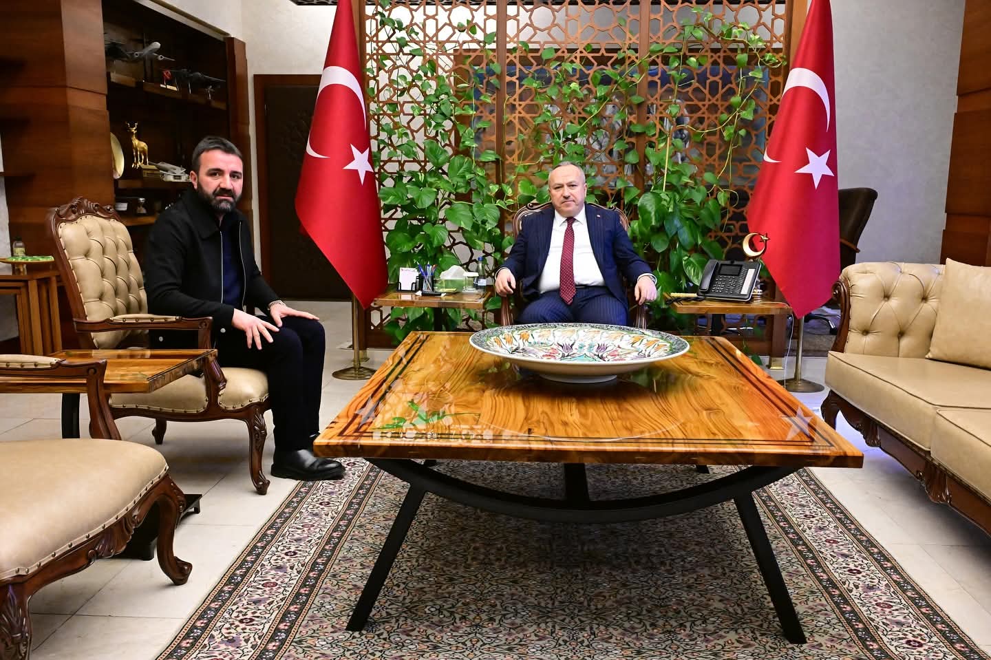 F B I M G 1765199353857