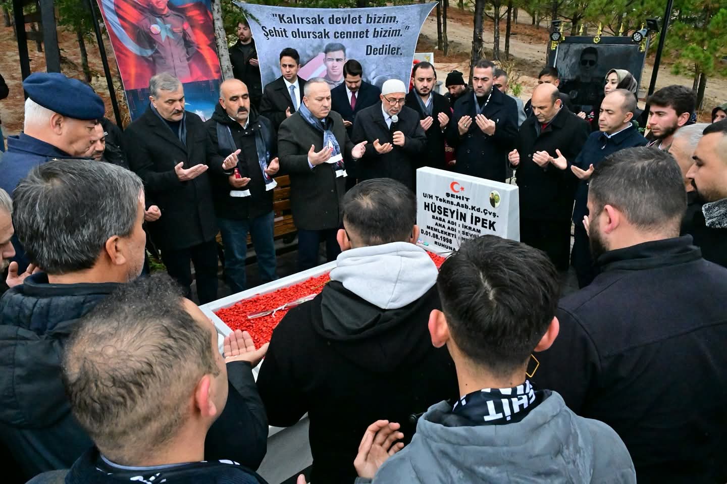 F B I M G 1765287731716