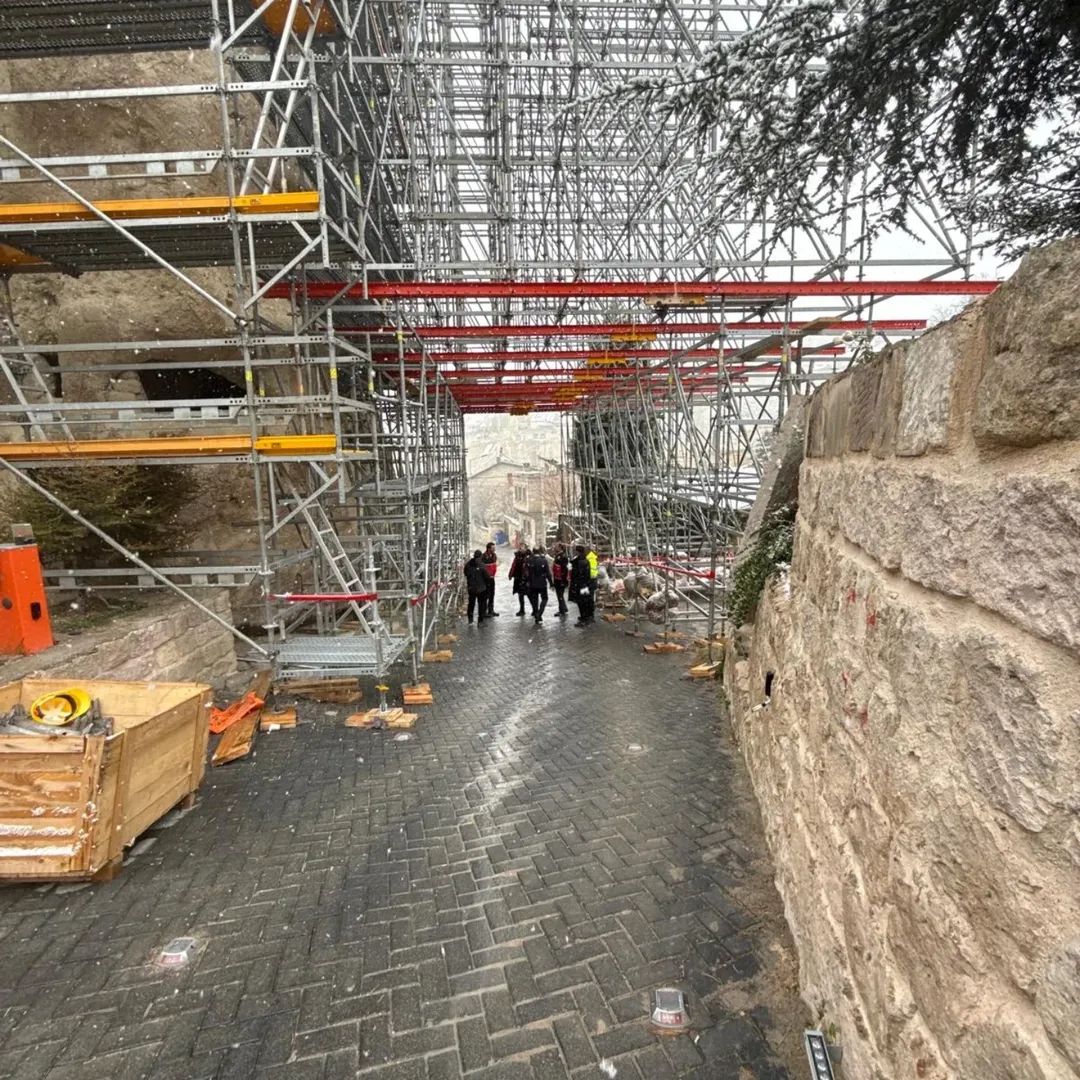 F B I M G 1765909435510