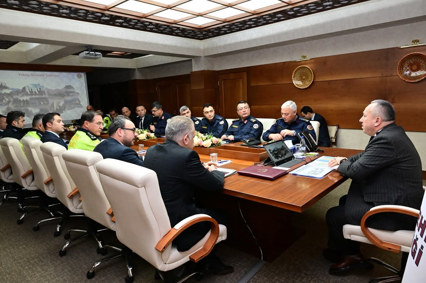 F B I M G 1766756324065