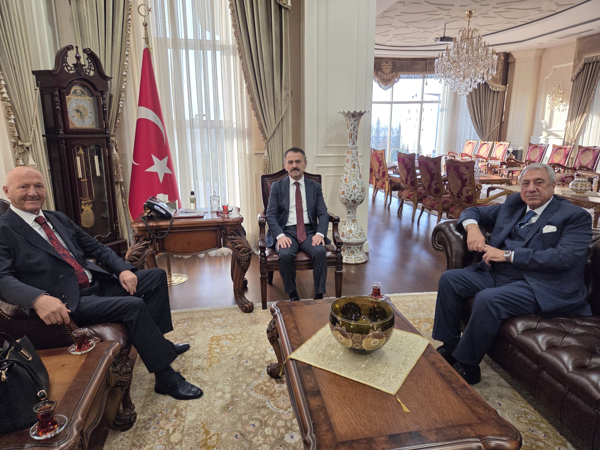 I M G 20251205 W A0001-1