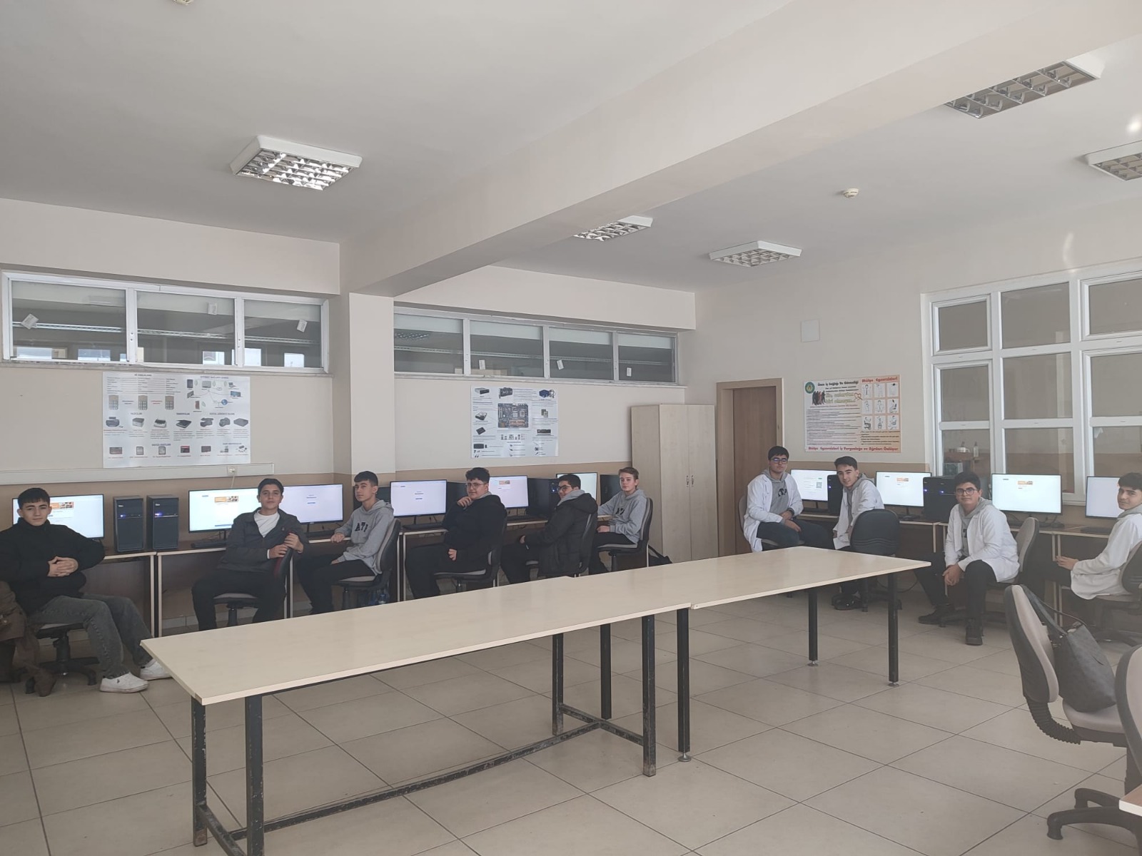 Whatsapp Image 2025 12 19 At 14.51.02 (1)