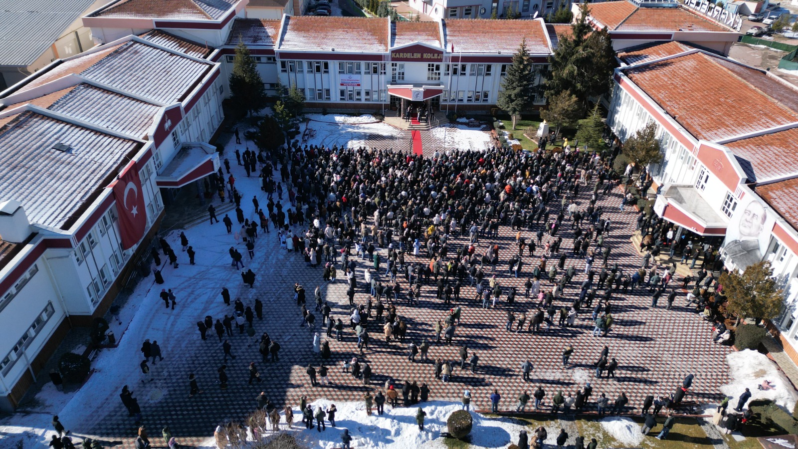 0C9F986B C423 4B3D A59B 46B1D7Deb444