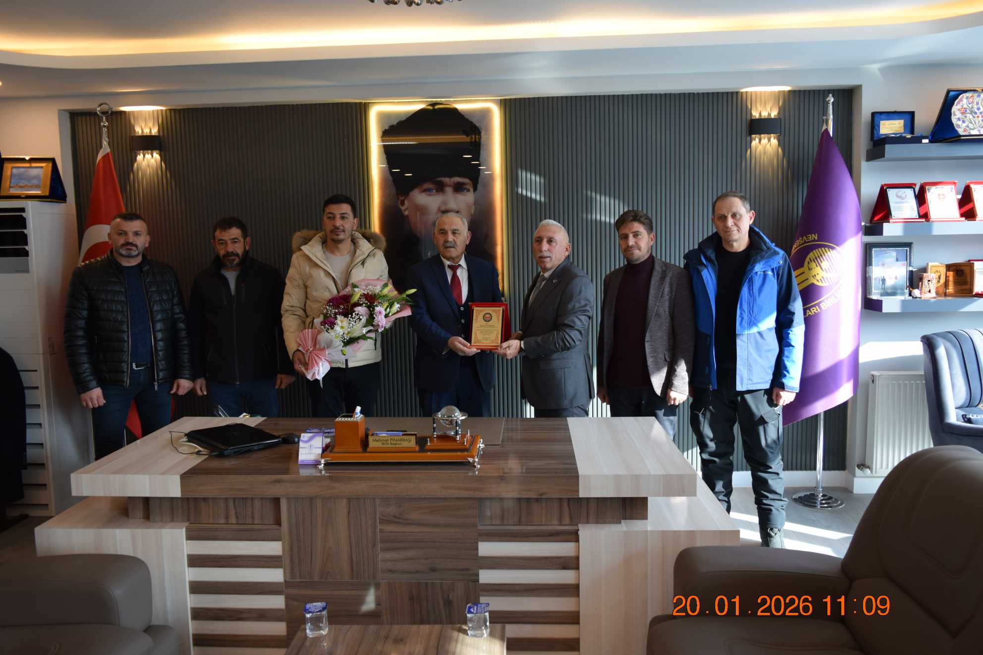 D S C 0123@ 120390003