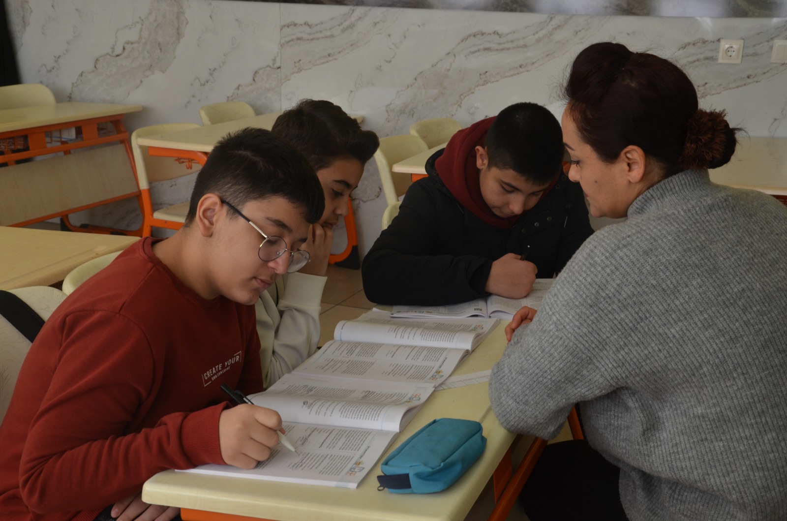 E0D184F0 0D05 47E5 83Af 7E8B011C6817