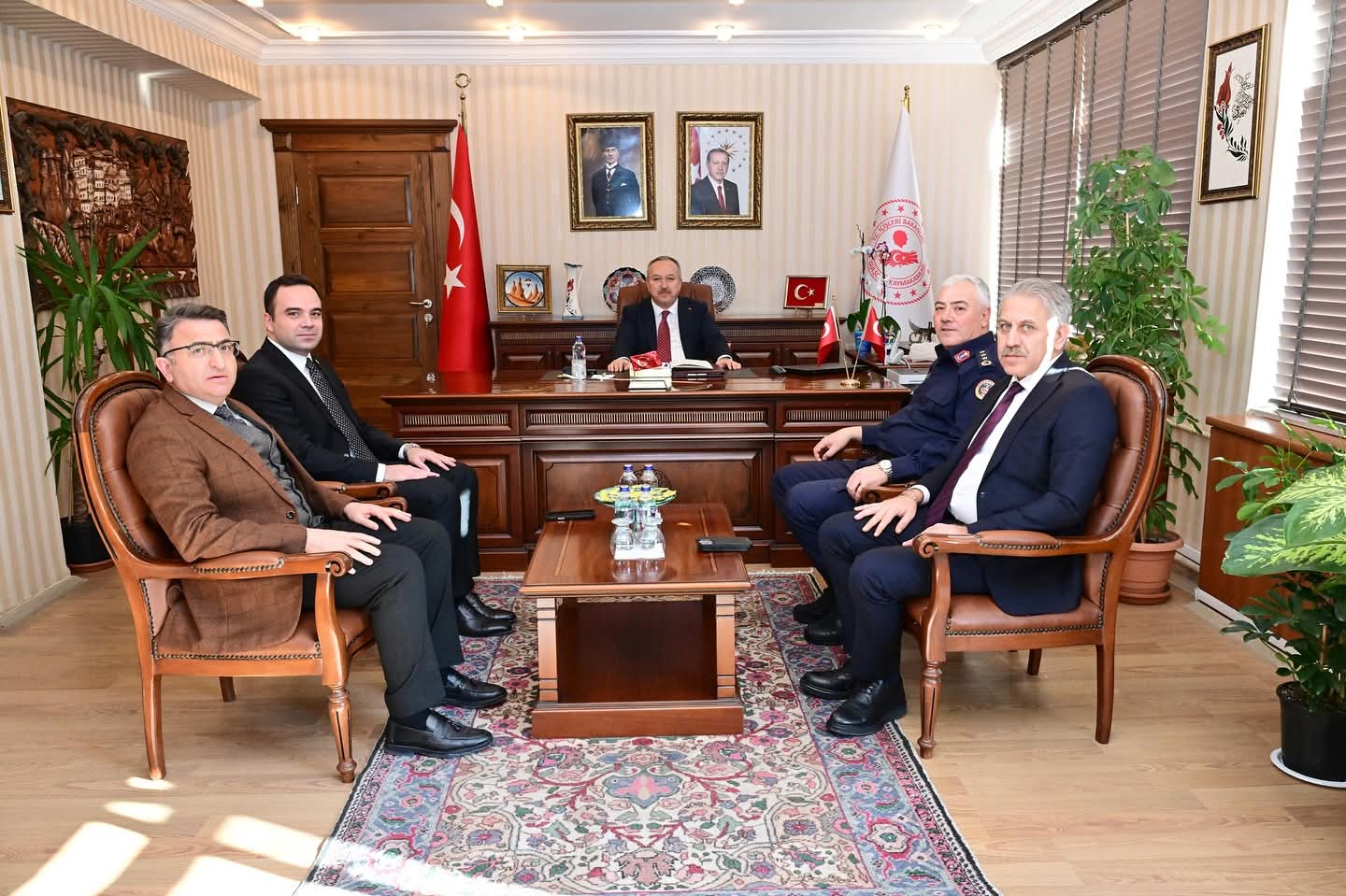 F B I M G 1767622351444