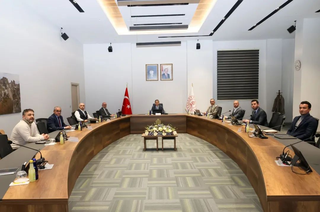 F B I M G 1767652764805