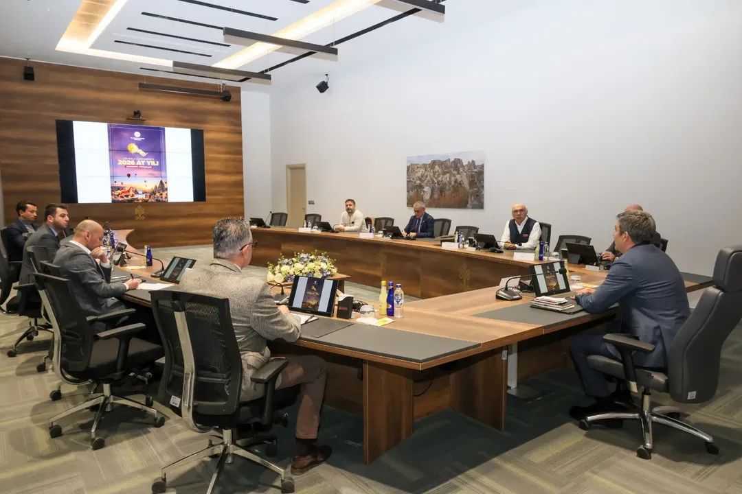 F B I M G 1767652767756