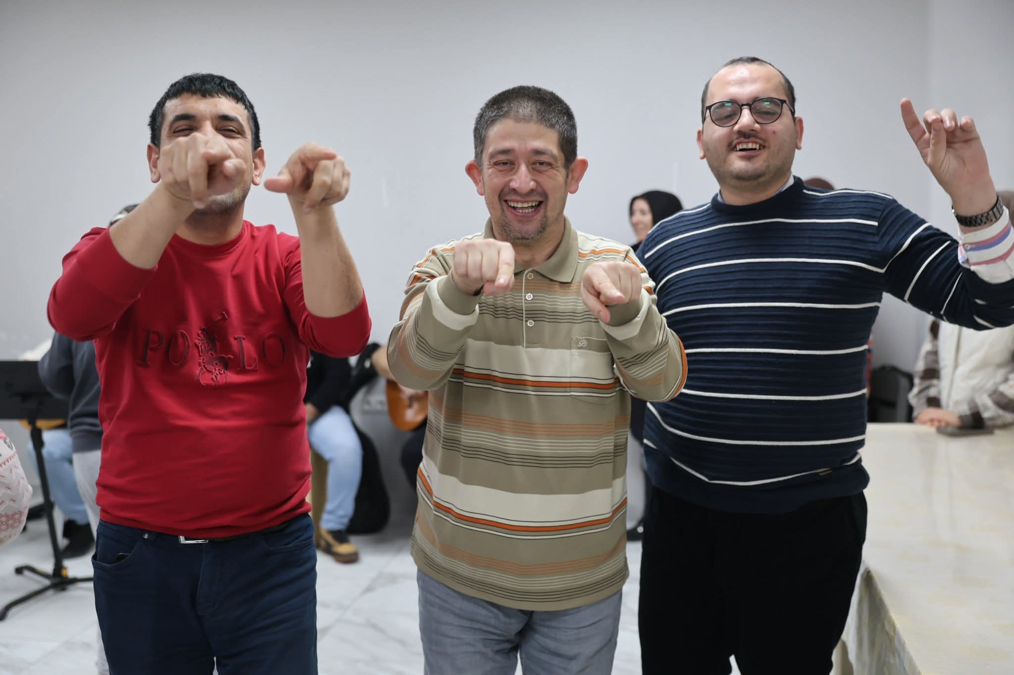 F B I M G 1768309103764