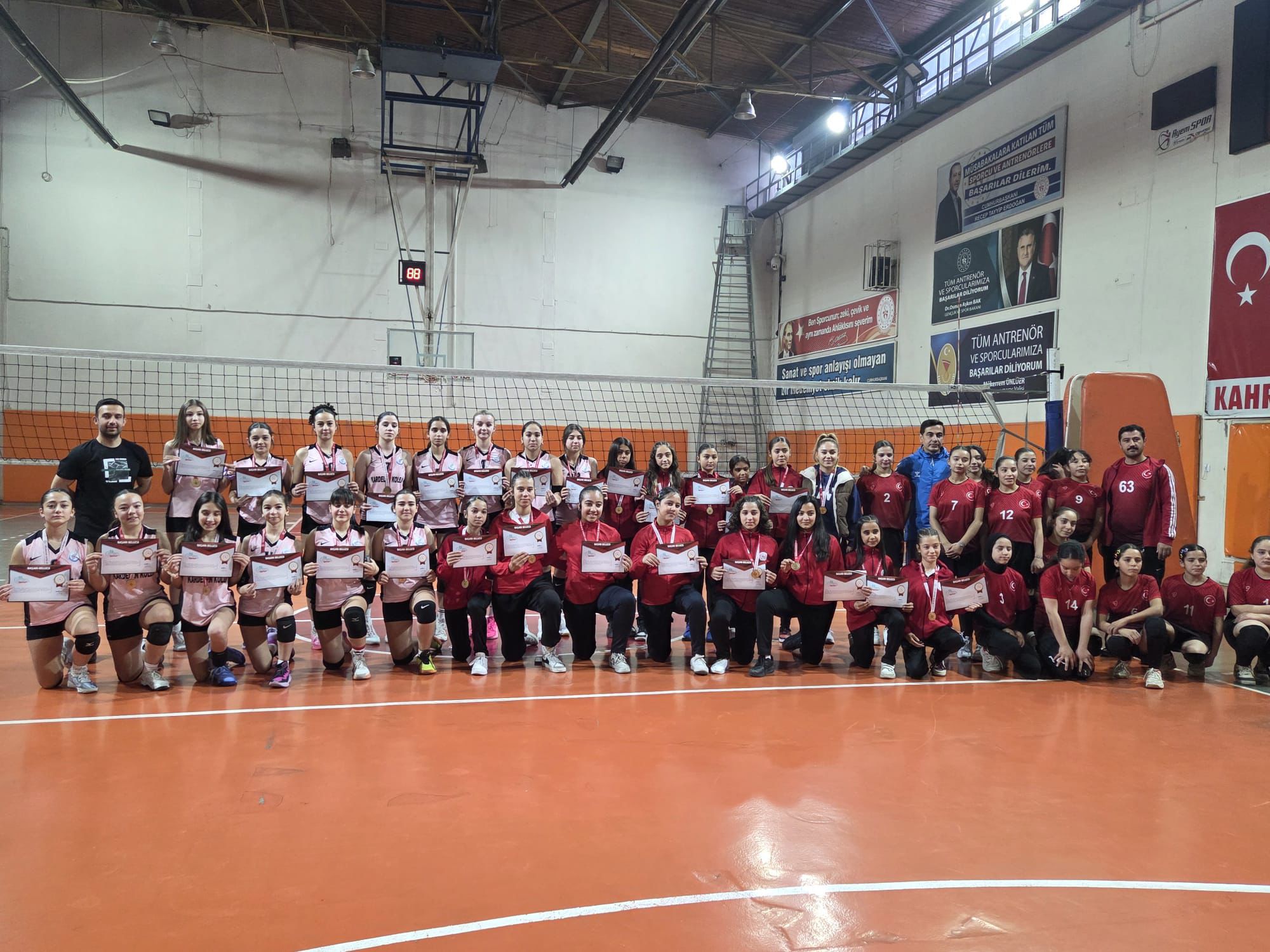 Kardelen’in Yıldız Kızlarındanbüyük Başarı 3