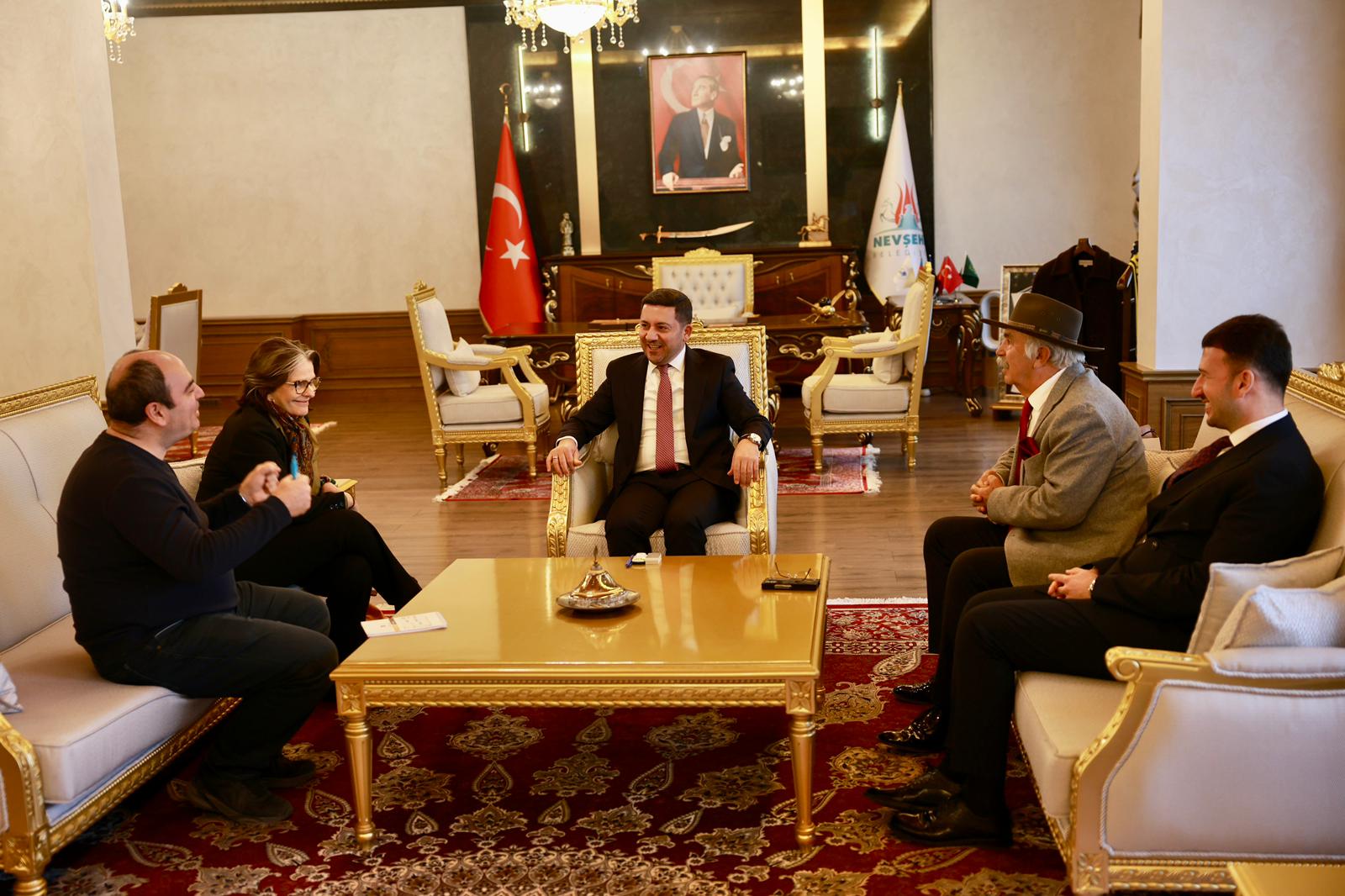 Nev Bel Büyükelçi̇ 002