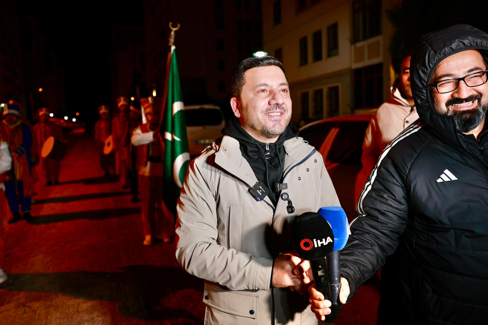 Nev Bel Mehteran 001 (2)