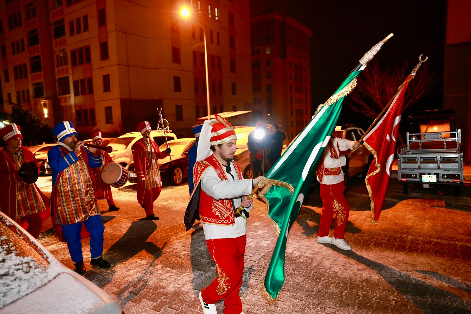 Nev Bel Mehteran 001 (6)