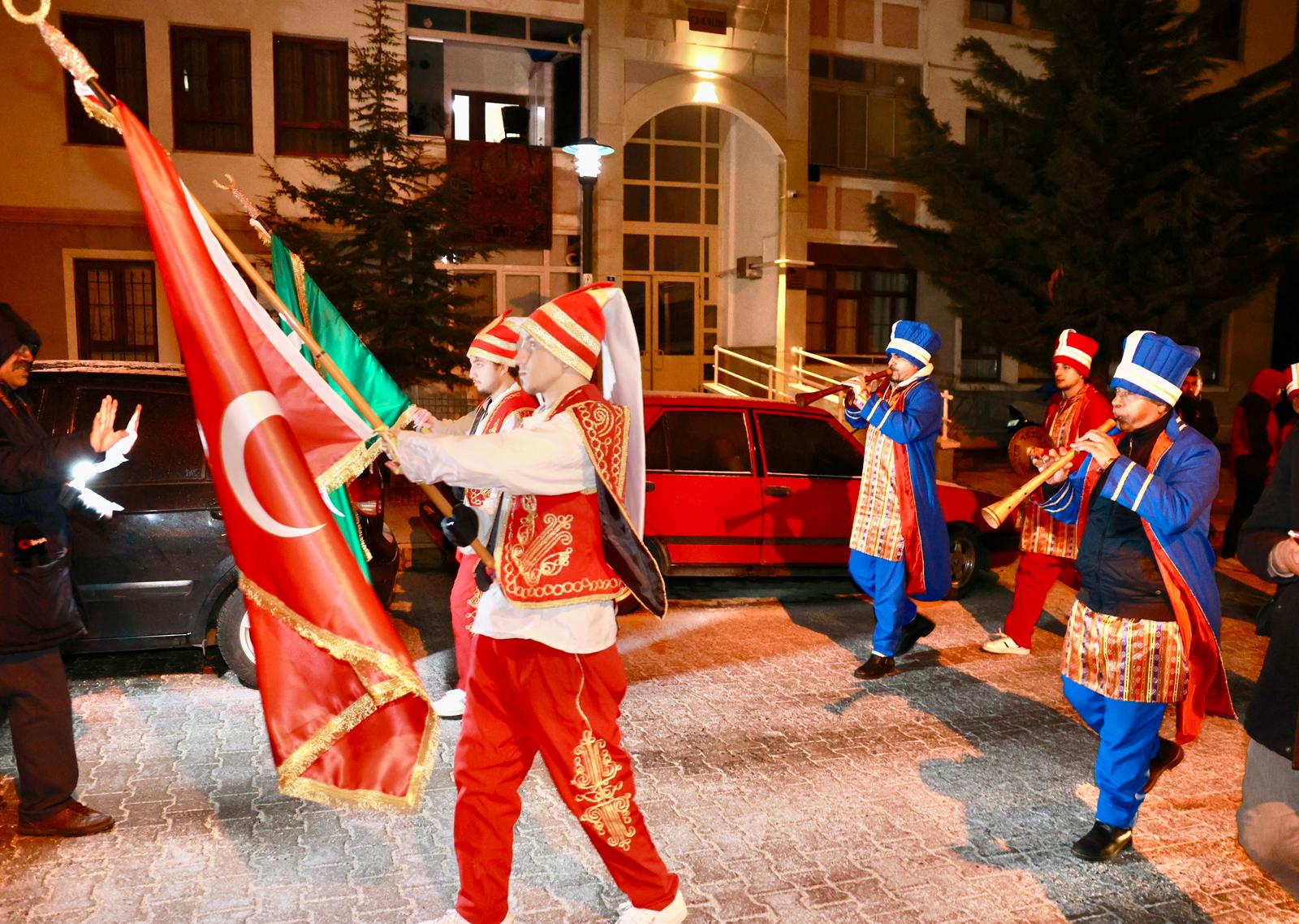 Nev Bel Mehteran 001 (9)