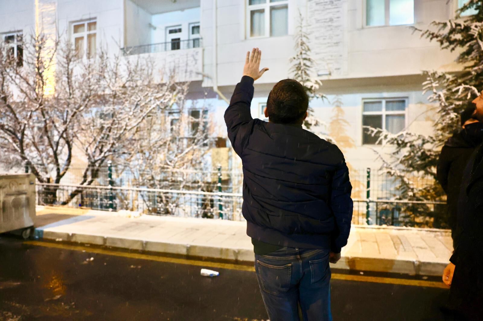 Nev Bel Mehteran 009