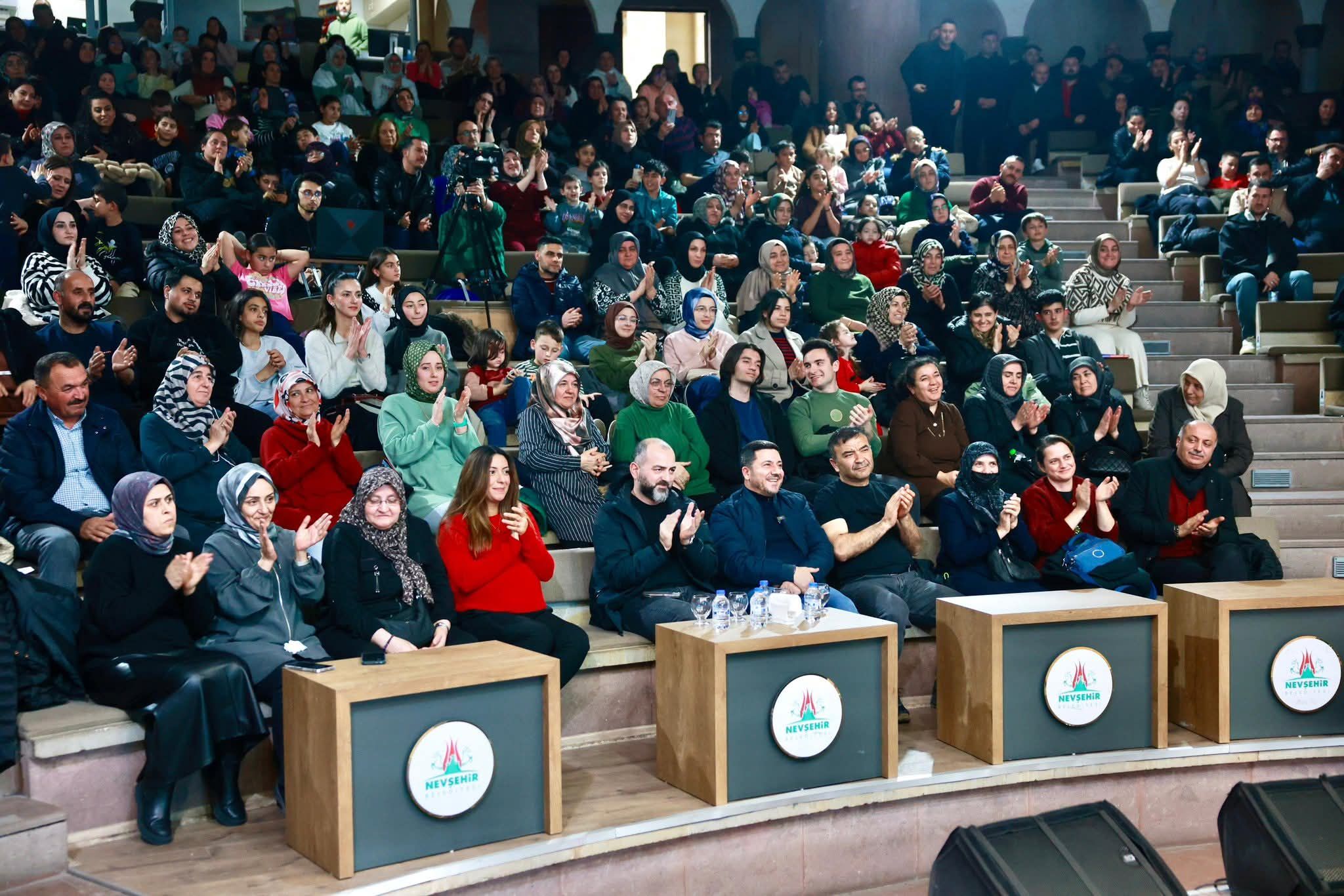 F B I M G 1772828132668