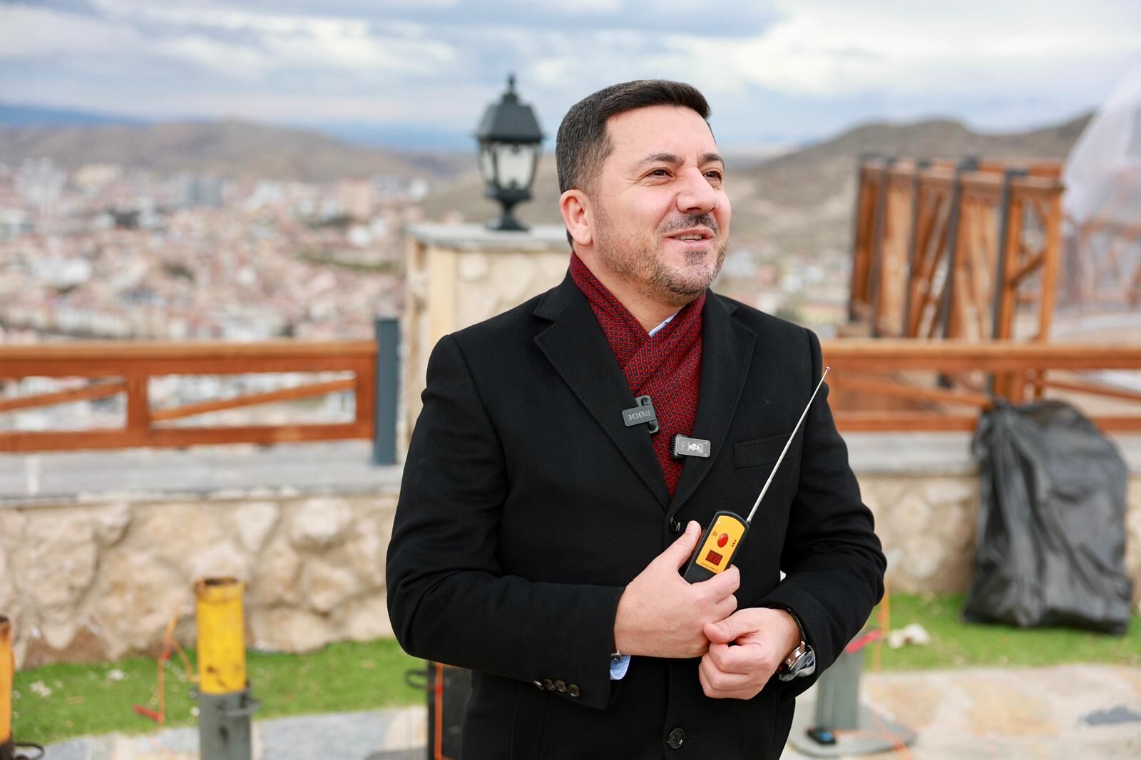 Nev Bel 11 Pare Top 001