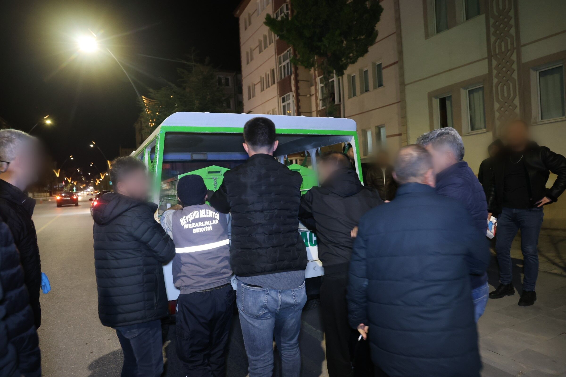 Point Blur Mar222026 000631