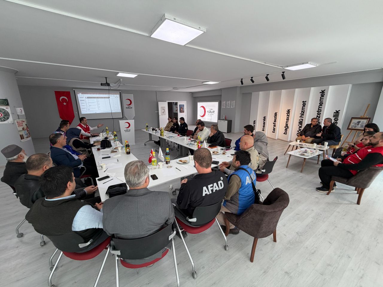 C6418232 B3C8 4F53 9956 E281D2924Fbf