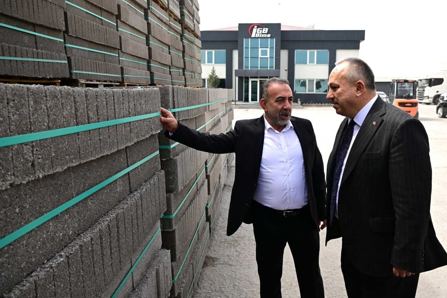 F B I M G 1775237848133