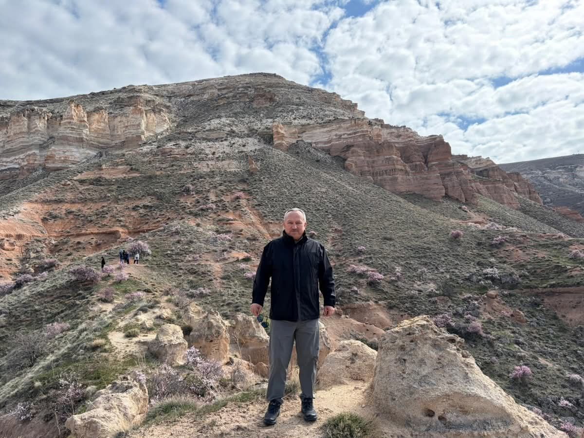 F B I M G 1775417335771