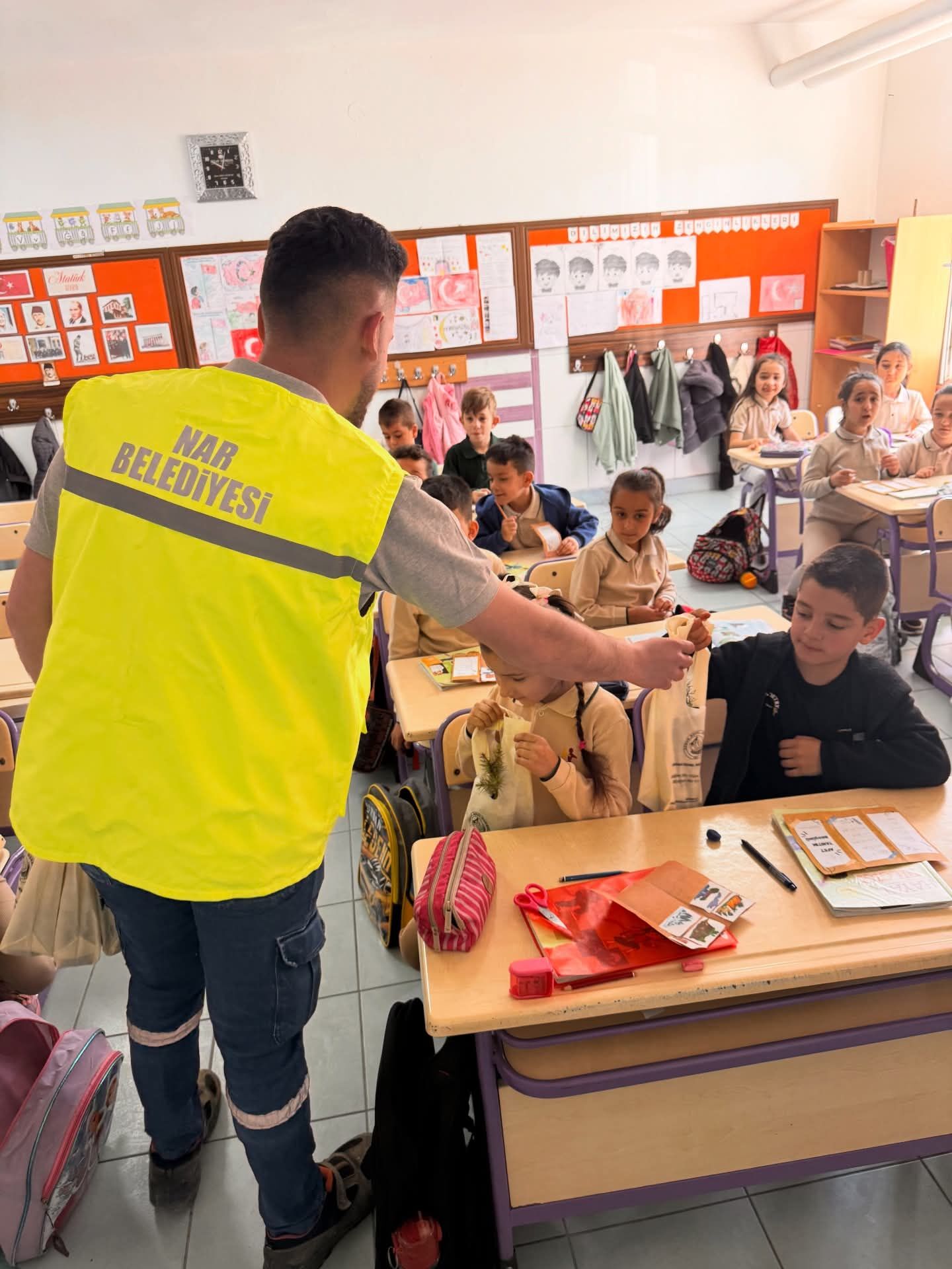 F B I M G 1777277916751