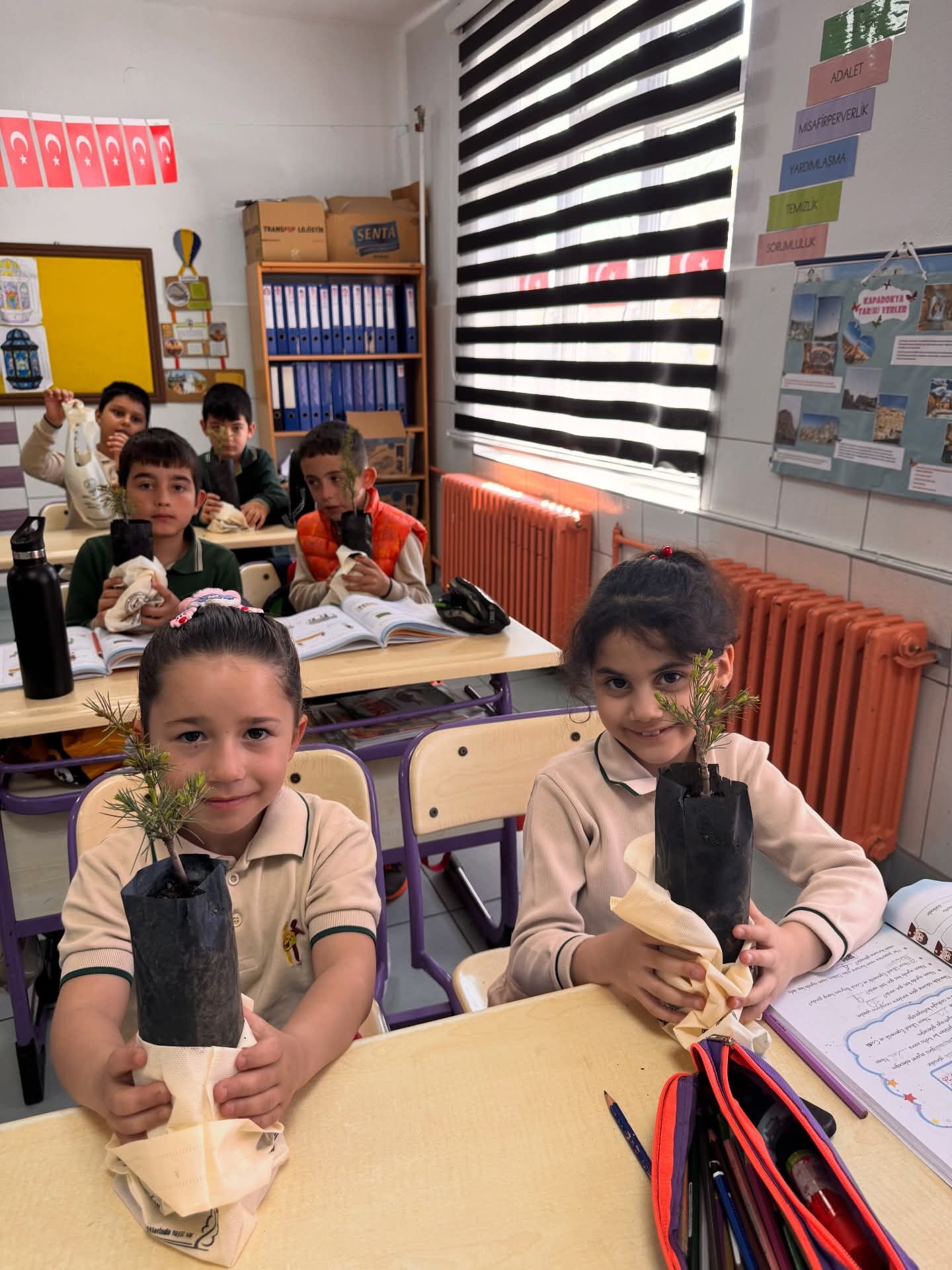 F B I M G 1777277922078