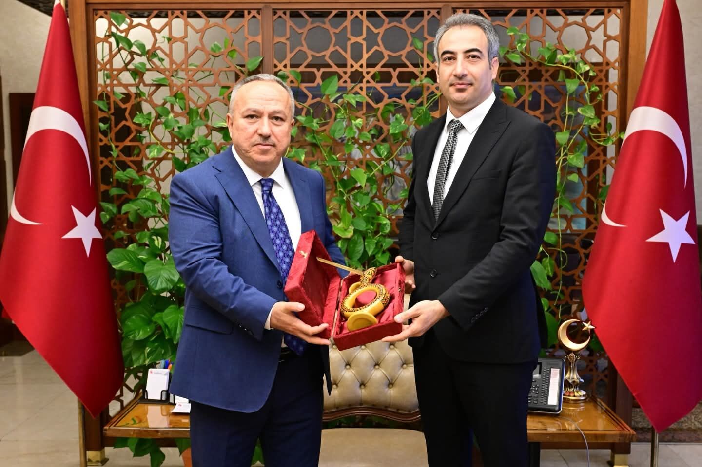 F B I M G 1777367580321