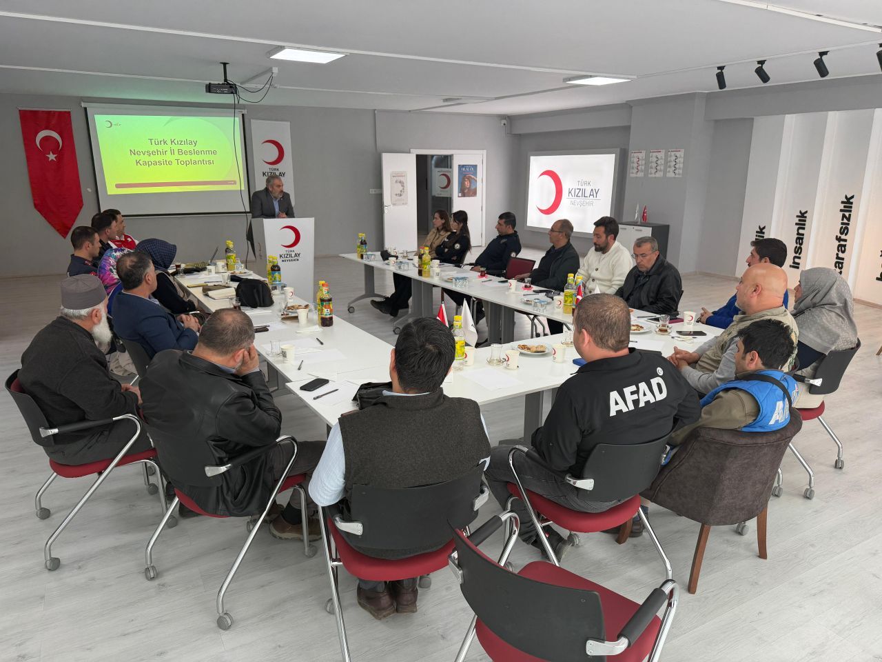 F6B82D35 C997 4Aed 81A8 Bd648E57Bfbb