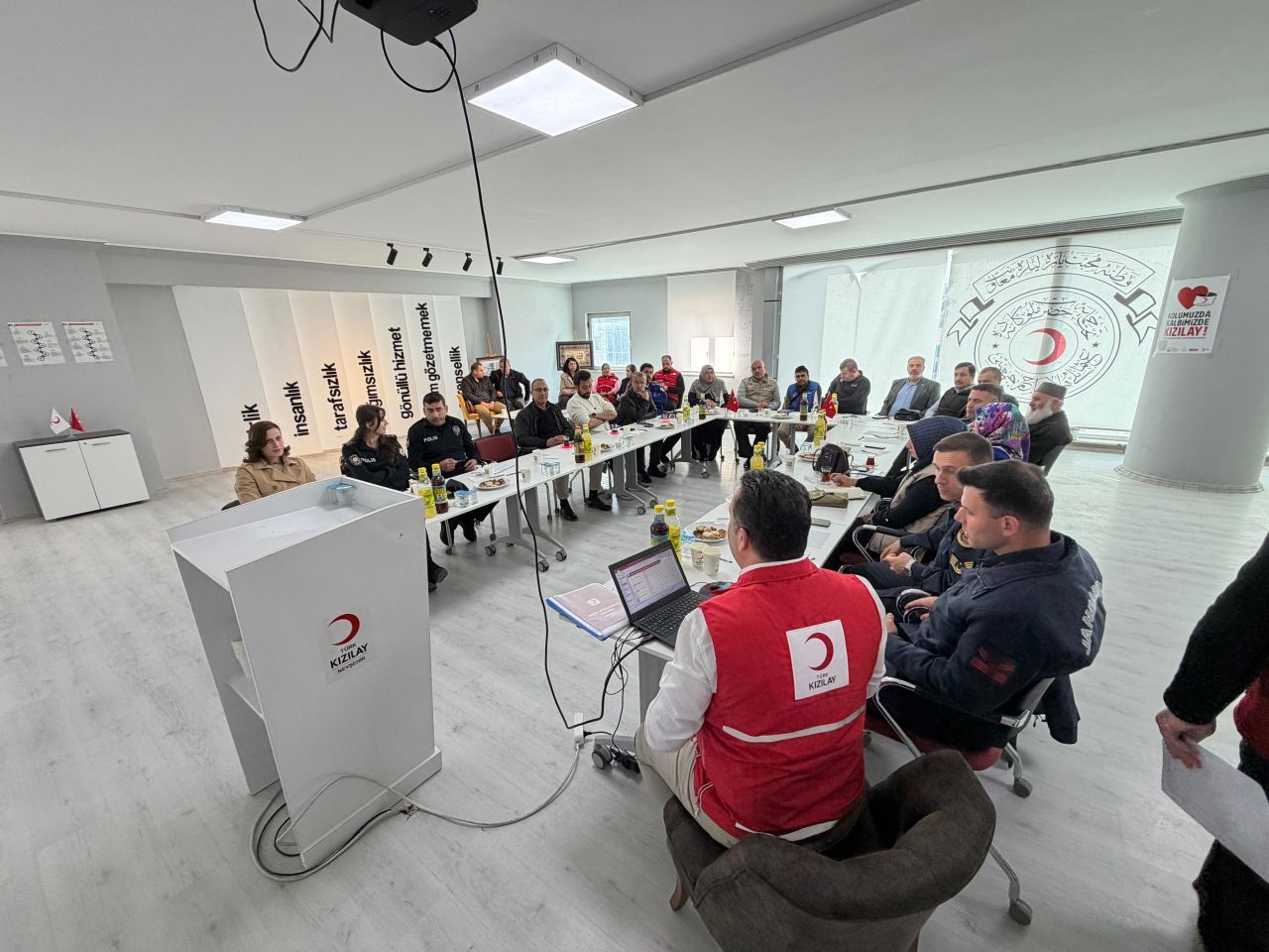 F8Db41A2 F196 465D 9C7B A9A6872F8Dbf