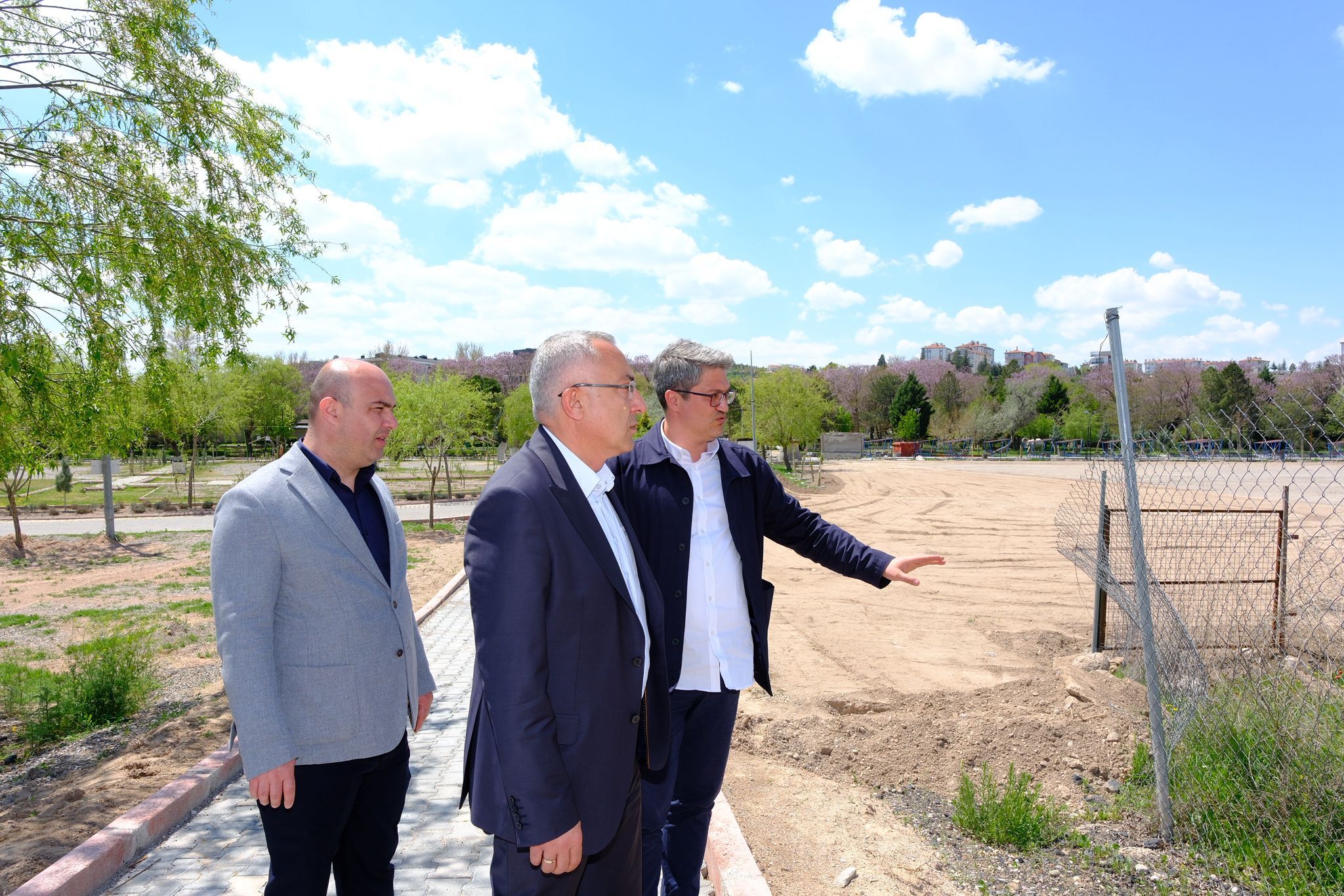 I M G 20260428 W A0013