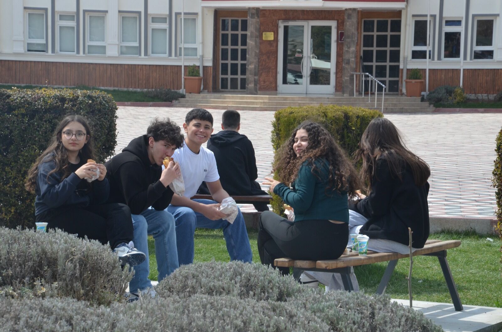 Whatsapp Image 2026 04 07 At 14.54.46 (8)