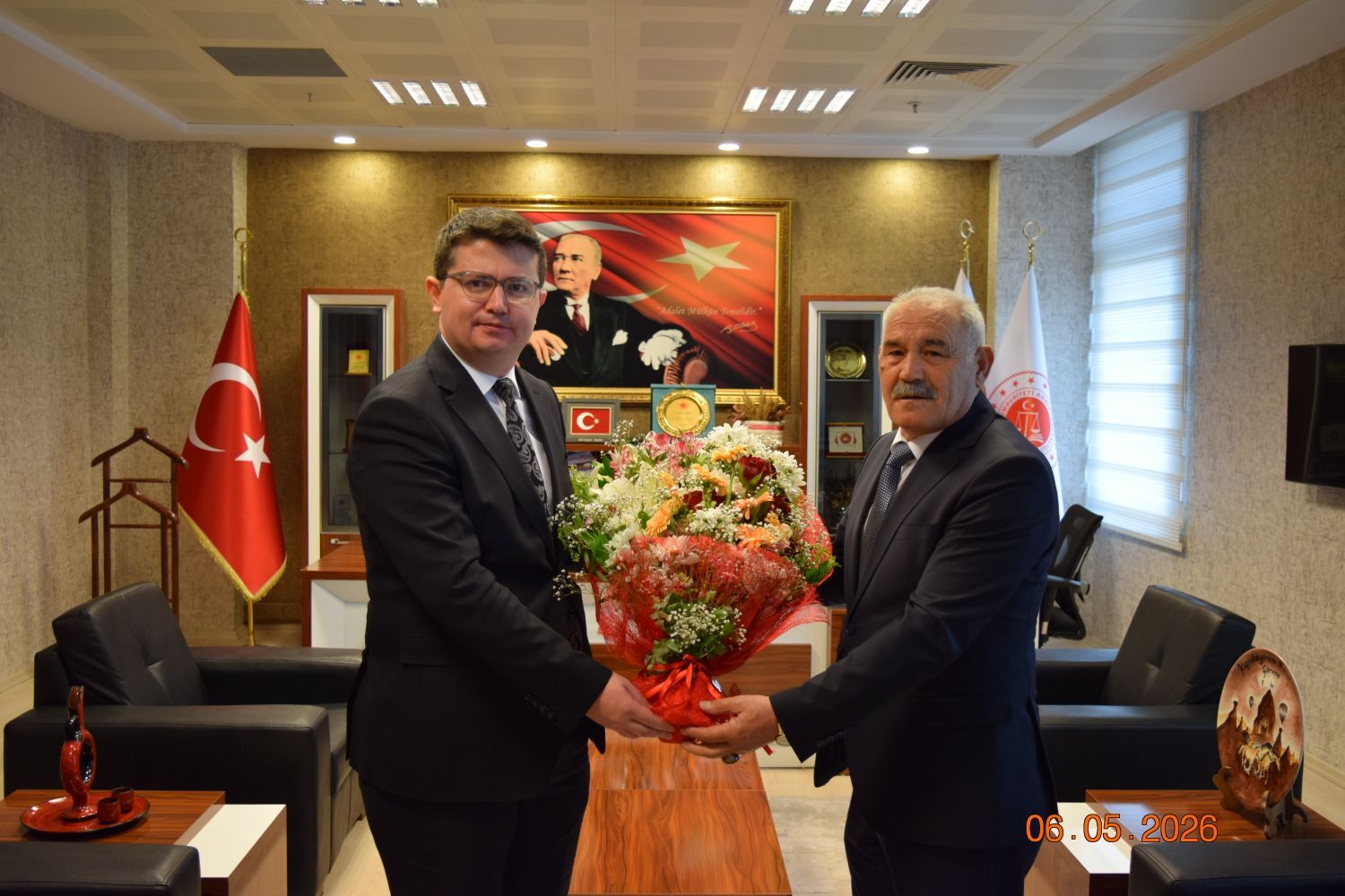 Çiçek Takdimi