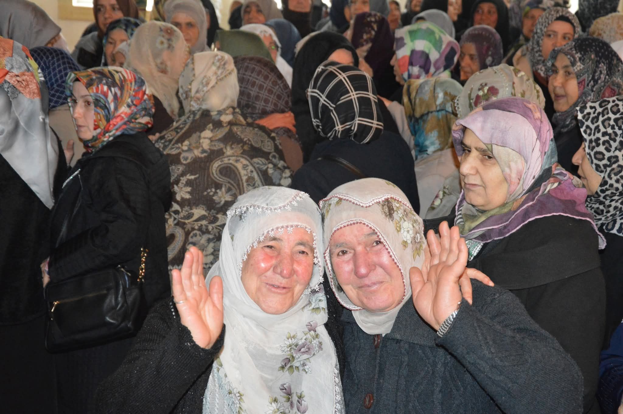 Nevşehir'de Hacı Kafilesi Dualarla Uğurlandı