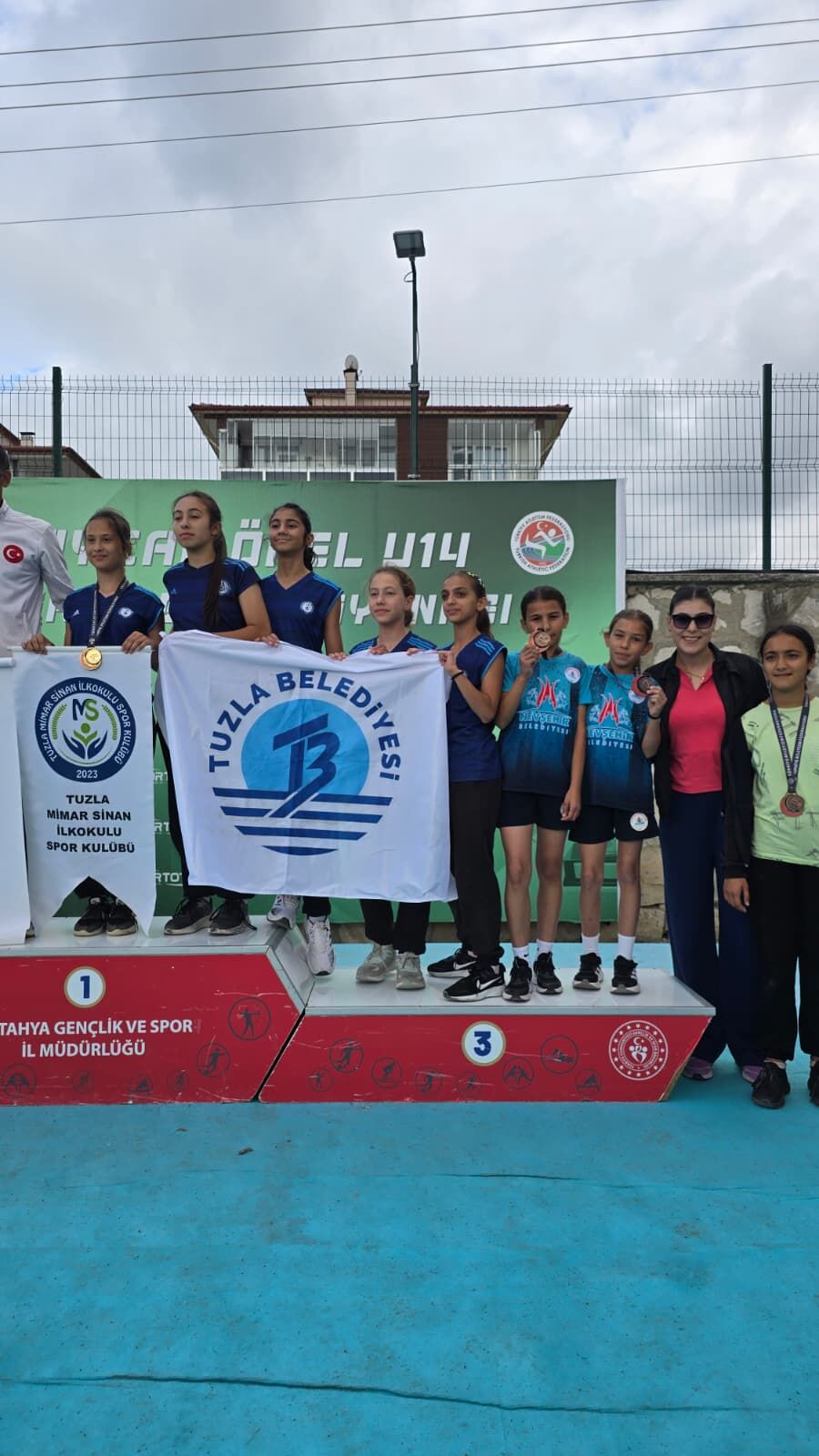 Nev Bel Spor 004